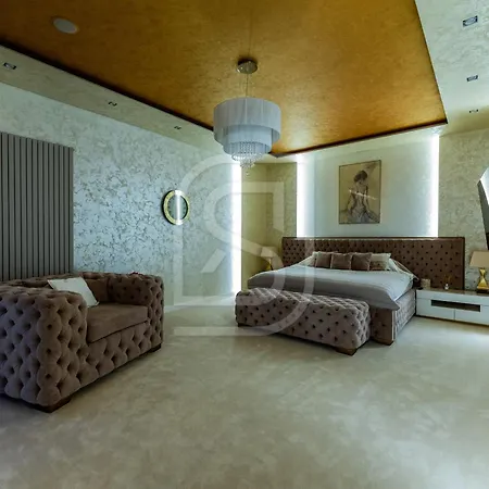 Milenium By Kristal Collection Apartment *